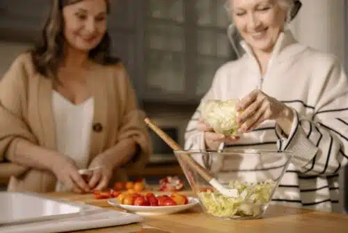 Les bienfaits des aliments préférés des seniors sur leur santé