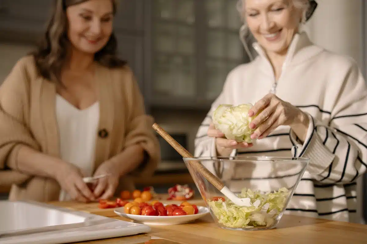 Les bienfaits des aliments préférés des seniors sur leur santé