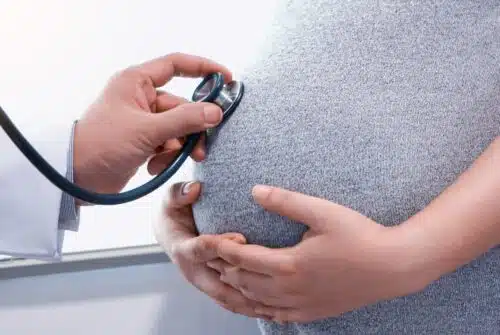 Que savoir à propos du ventre dur pendant la grossesse ?